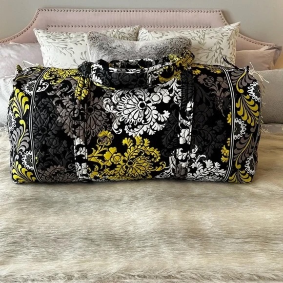 VERA BRADLEY Baroque 2010 XL Duffle Bag Yellow Black Y2K Travel Quilted Gray - Picture 1 of 2